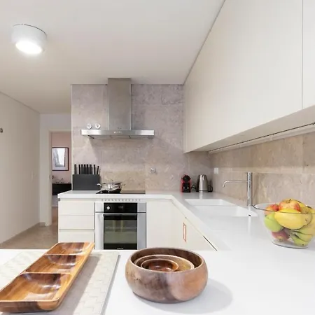 Appartement Plum Guide - Electric Daisy *